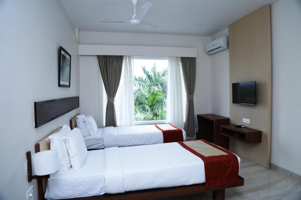 Hotel Prism - A Boutique Hotel Jorhāt المظهر الخارجي الصورة